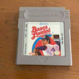 "Bases loaded" vintage video  game boy game